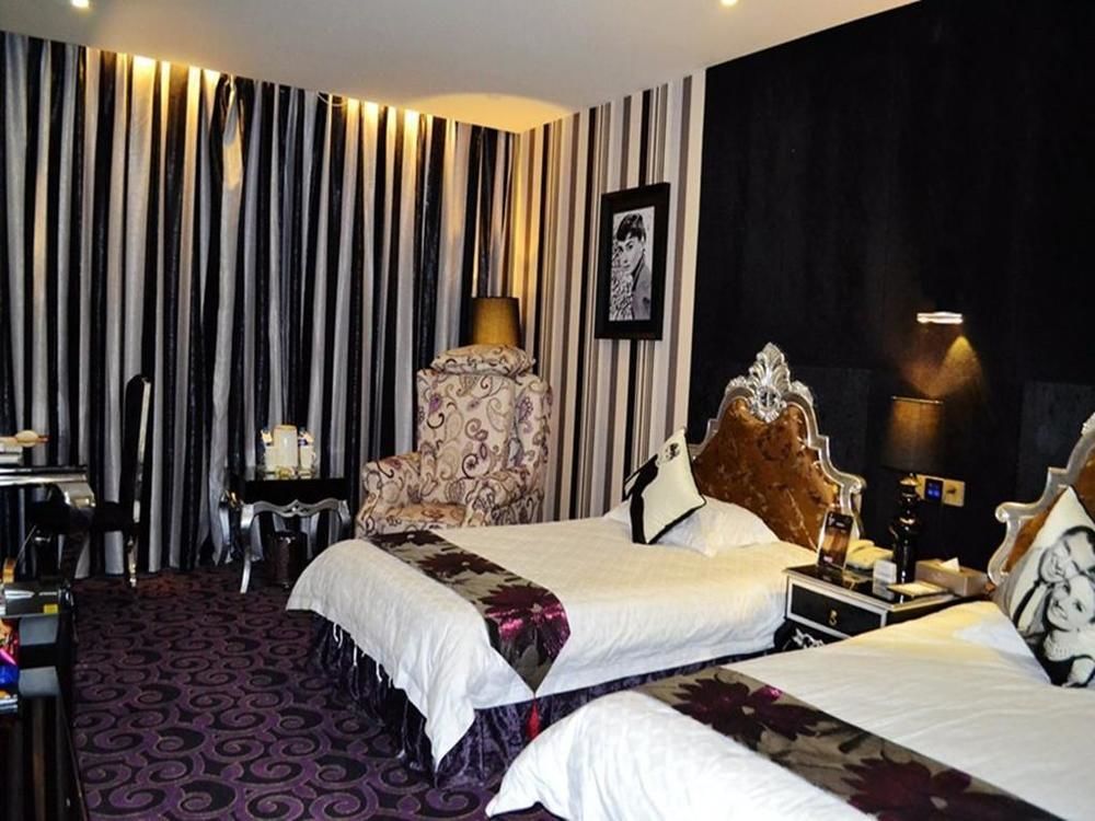 Victoria Hotel Luoyang  Exterior photo